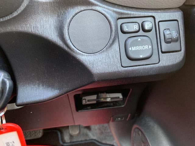 TOYOTA VITZ 2012